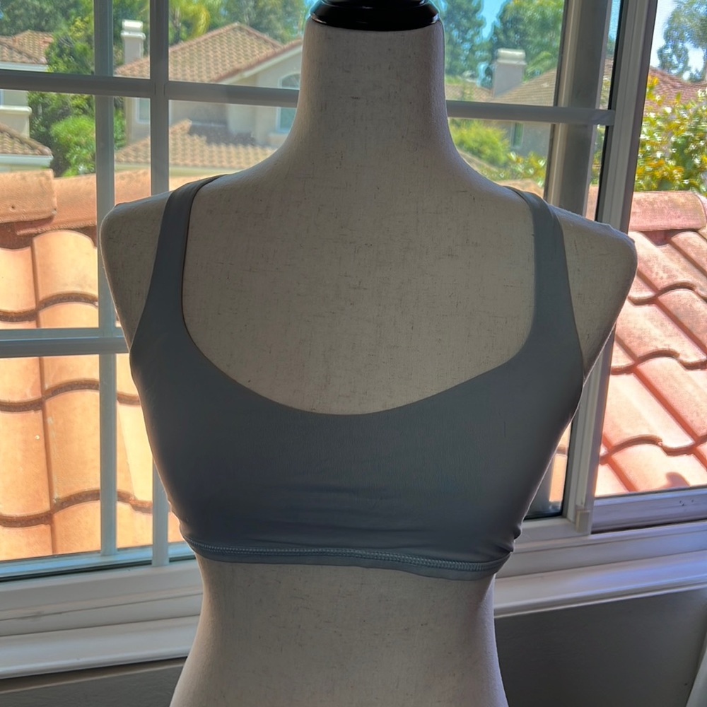 Lululemon free to be sports bra
